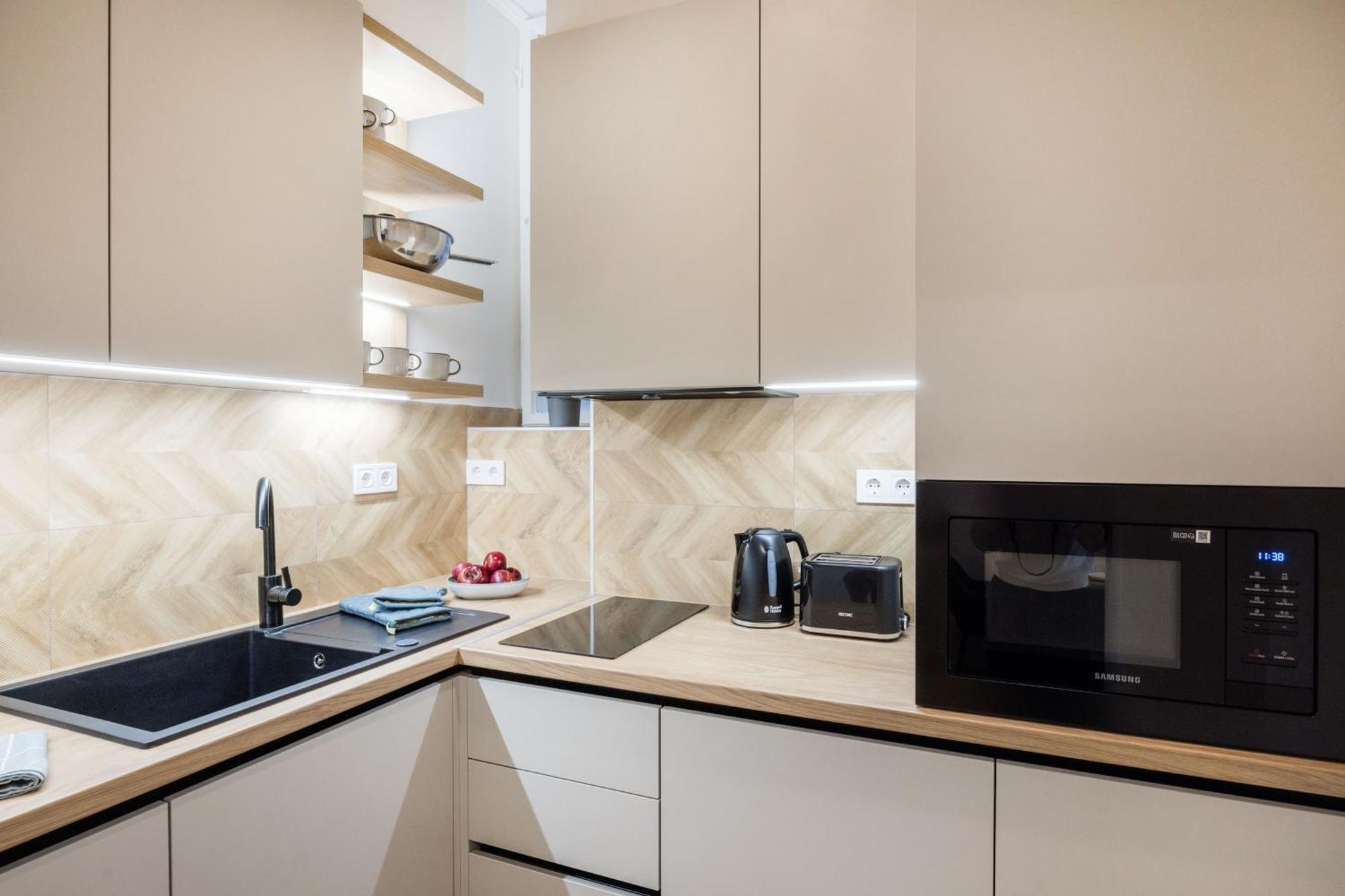 Sleek Downtown Living Lägenhet Budapest Exteriör bild
