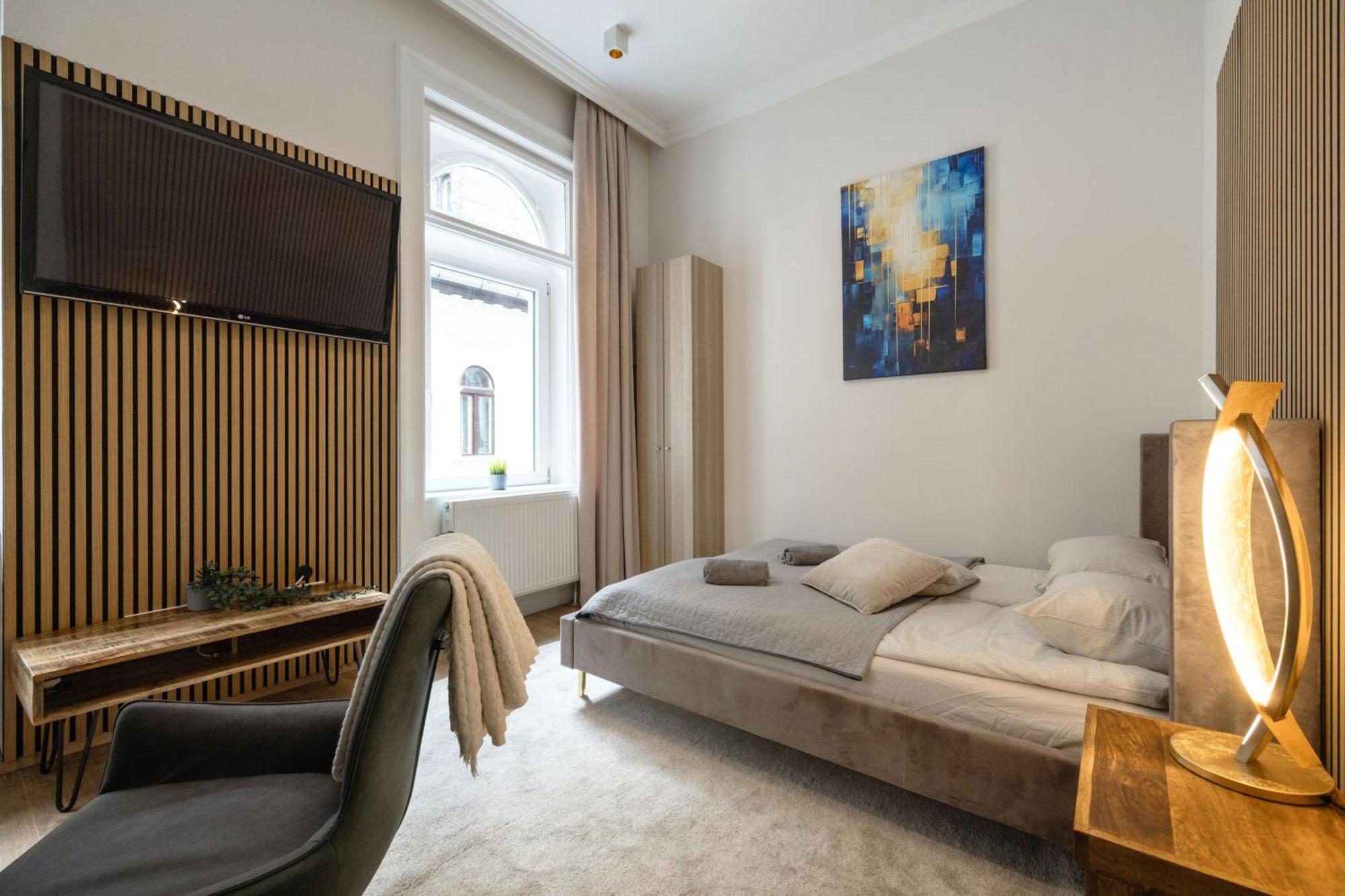Sleek Downtown Living Lägenhet Budapest Exteriör bild