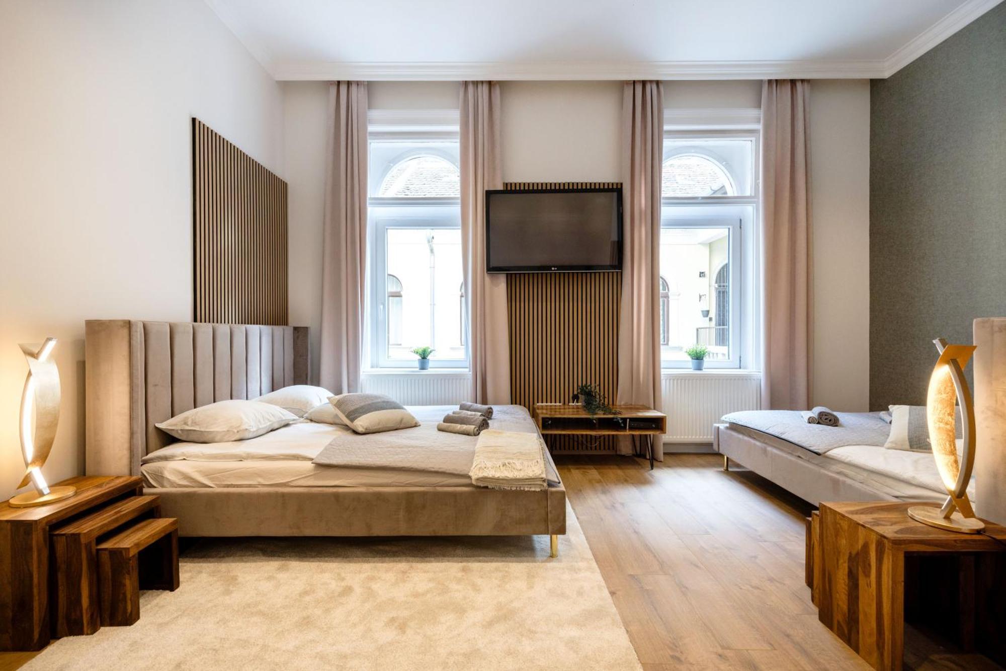 Sleek Downtown Living Lägenhet Budapest Exteriör bild