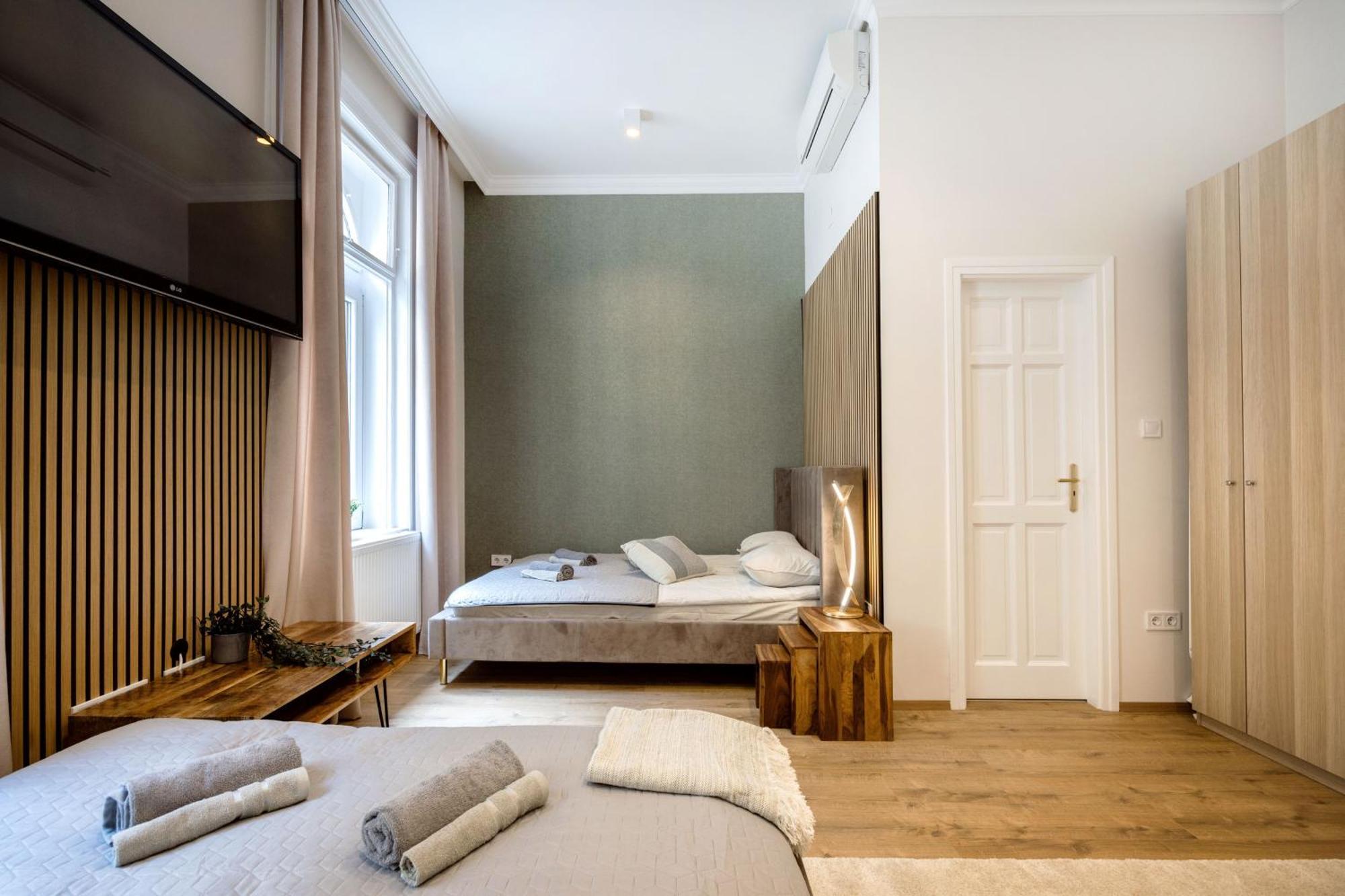 Sleek Downtown Living Lägenhet Budapest Exteriör bild